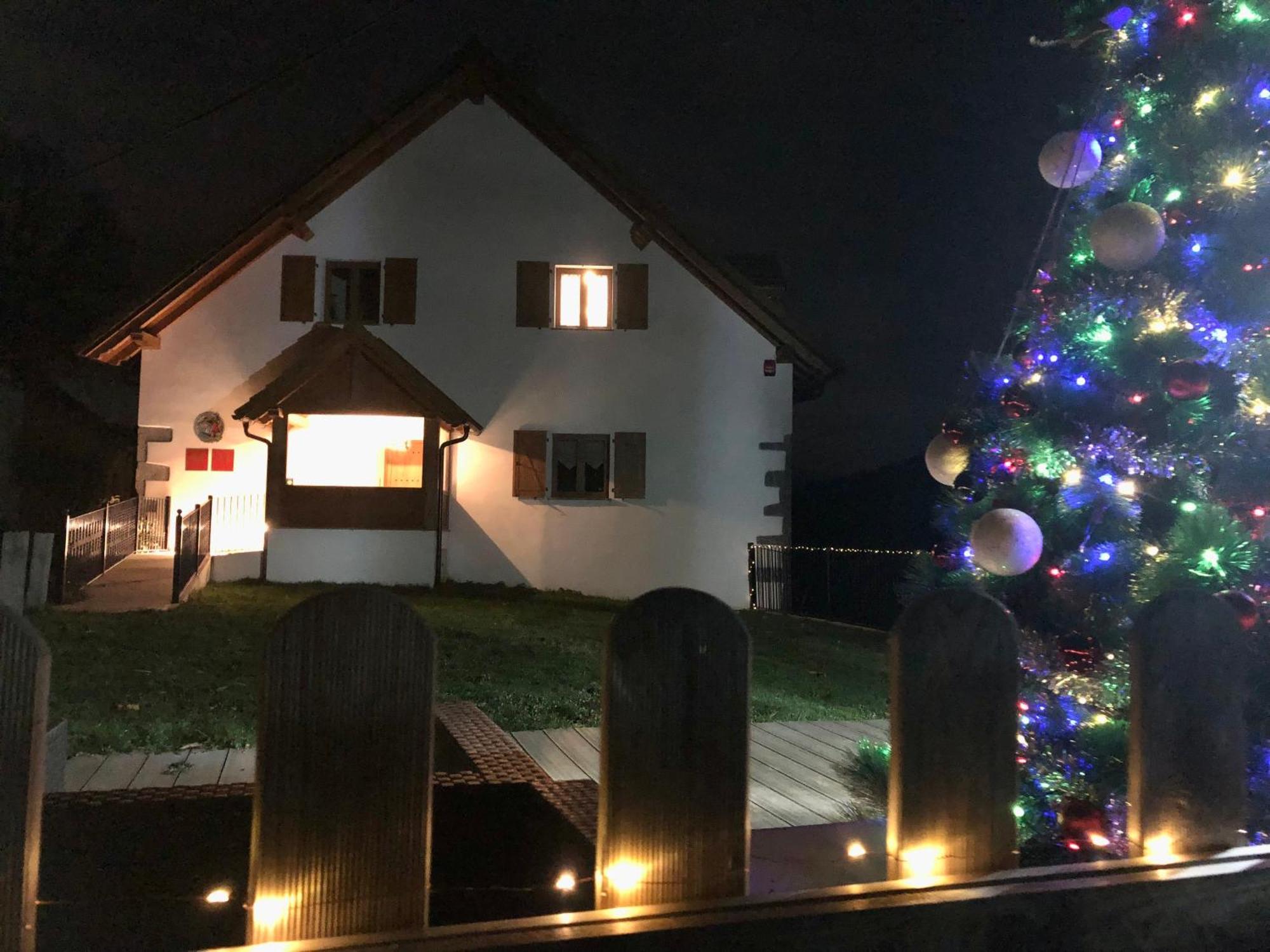 Apartamentos Zabalarena Basoa 오르바이제타 외부 사진